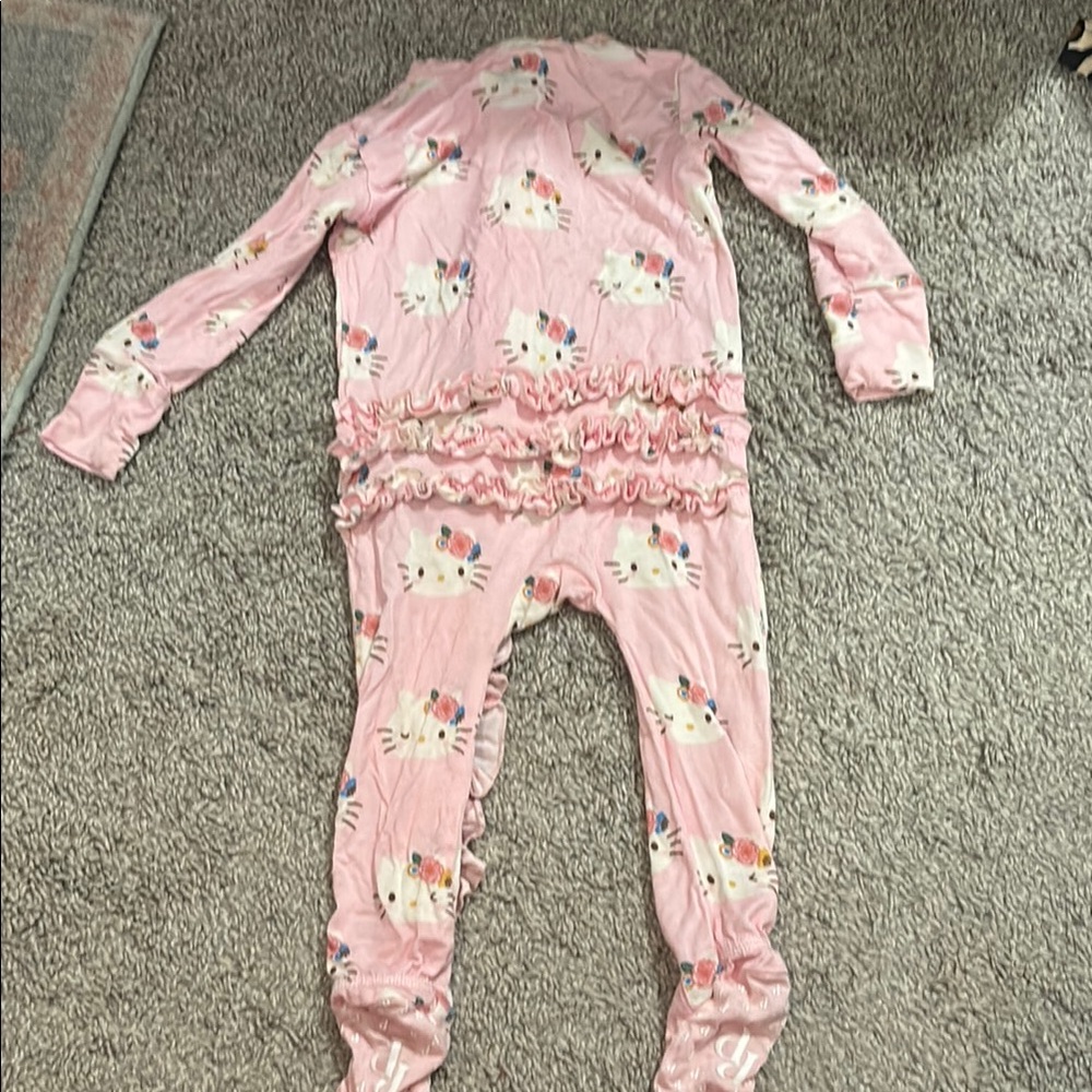 Posh Peanut Pink Floral Hello Kitty footed pajamas 6-9 months